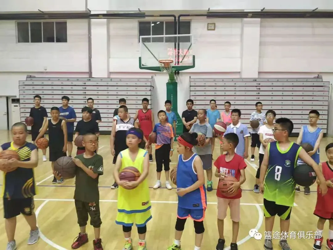 篮球训练营招生朋友圈宣传文案_2